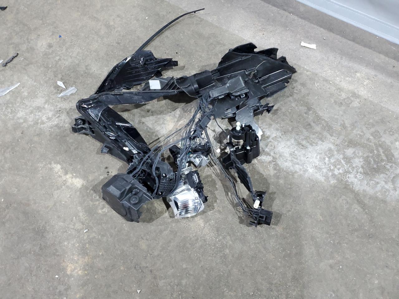 2023 VOLVO XC60 PLUS VIN:YV4L12RW5P1204730