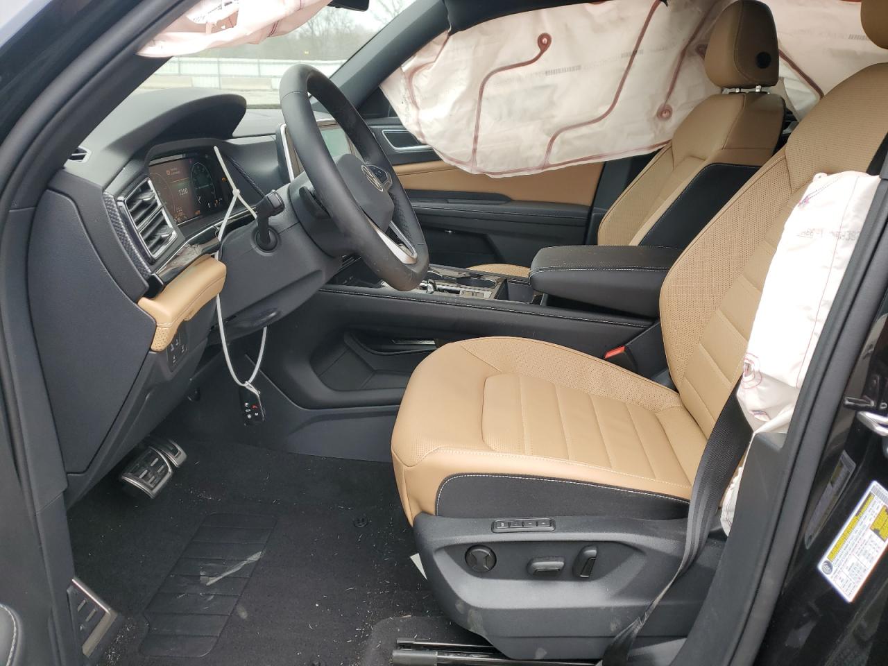 2024 VOLKSWAGEN ATLAS CROSS SPORT SEL R-LINE VIN:1V2AE2CA3RC263552