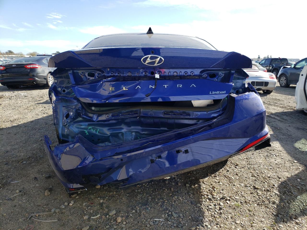 2022 HYUNDAI ELANTRA LIMITED VIN:KMHLP4AG4NU353512