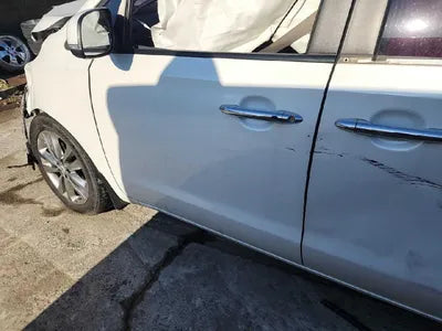 2016 Kia Carnival KNAMC81ABGS207755 VIN:KNAMC81ABGS207755