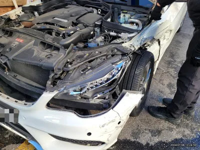 2015 Mercedes-Benz E 200 WDDKJ3EB4FF310049 VIN:WDDKJ3EB4FF310049