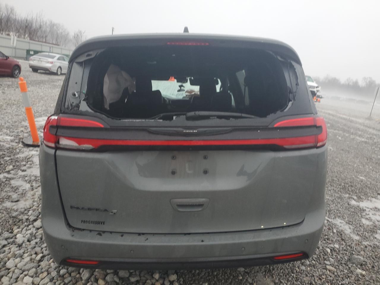 2023 CHRYSLER PACIFICA TOURING L VIN:2C4RC1BG1PR516608