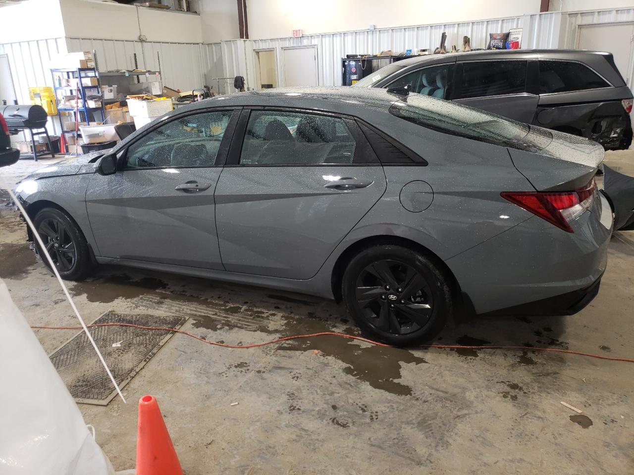 2022 HYUNDAI ELANTRA SEL VIN:KMHLS4AG9NU337658