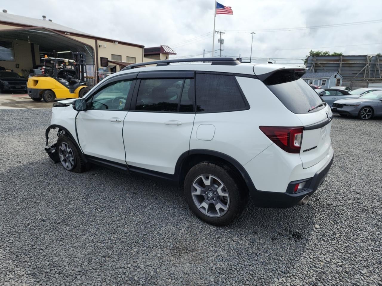 2022 HONDA PASSPORT TRAIL SPORT VIN:5FNYF8H61NB006617