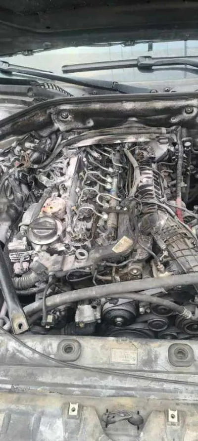 2015 BMW 740 WBAYB0107FGL96825 VIN:WBAYB0107FGL96825