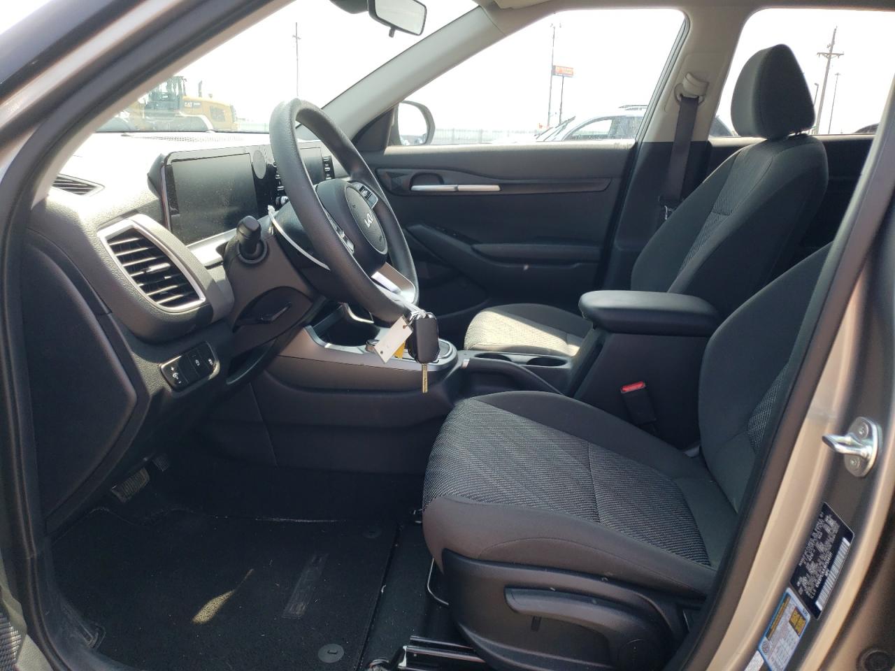 2024 KIA SELTOS LX VIN:KNDEPCAA1R7554131