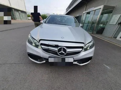 2016 Mercedes-Benz E 220 VIN: