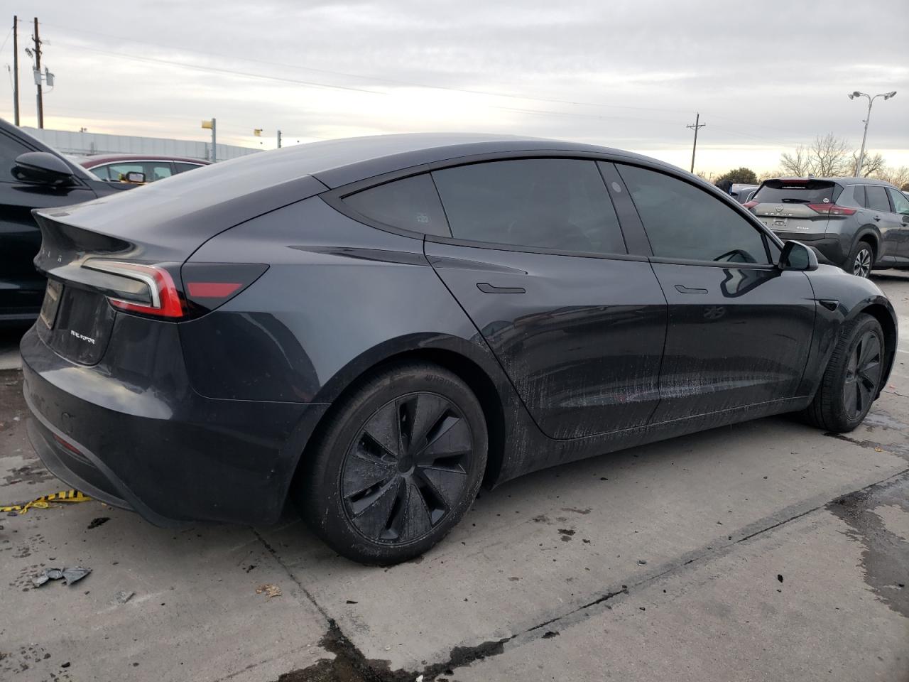 2024 TESLA MODEL 3  VIN:5YJ3E1EB4RF735979