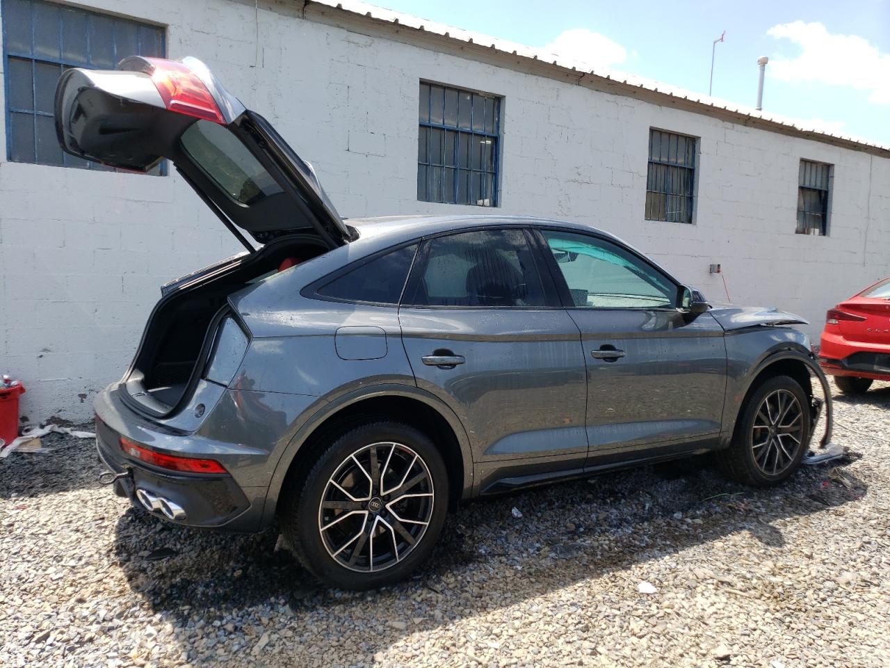 2024 AUDI SQ5 SPORTBACK PREMIUM PLUS VIN:WA124AFY7R2026591