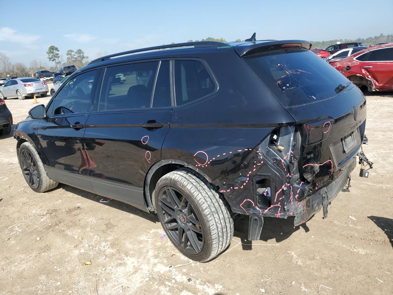 2022 VOLKSWAGEN TIGUAN SE VIN:3VV3B7AX3NM013780