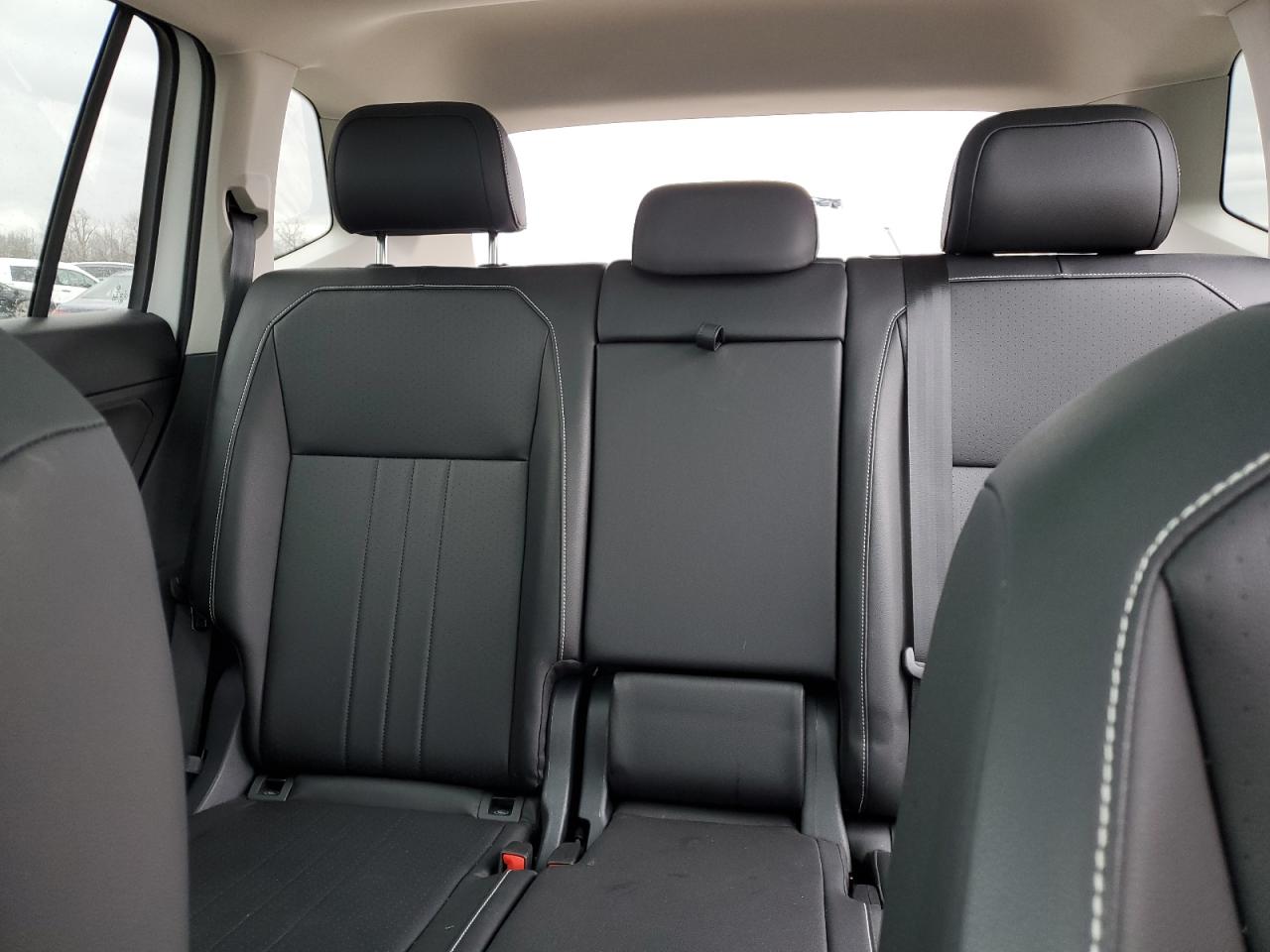 2024 VOLKSWAGEN TIGUAN SE VIN:3VVMB7AX5RM186579