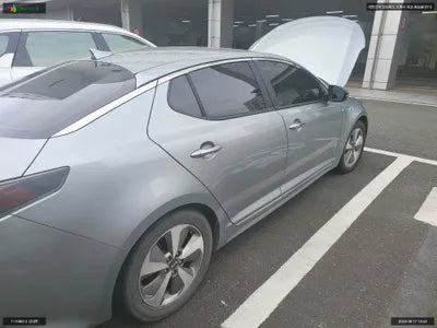 2015 Kia K5 KNAGN41CBFA091621 VIN:KNAGN41CBFA091621