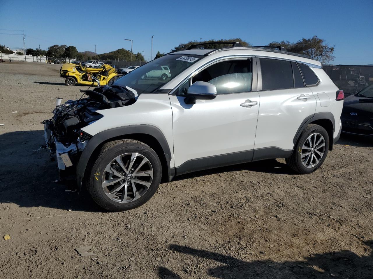 2024 TOYOTA COROLLA CROSS XLE VIN:7MUDAAAGXRV084960