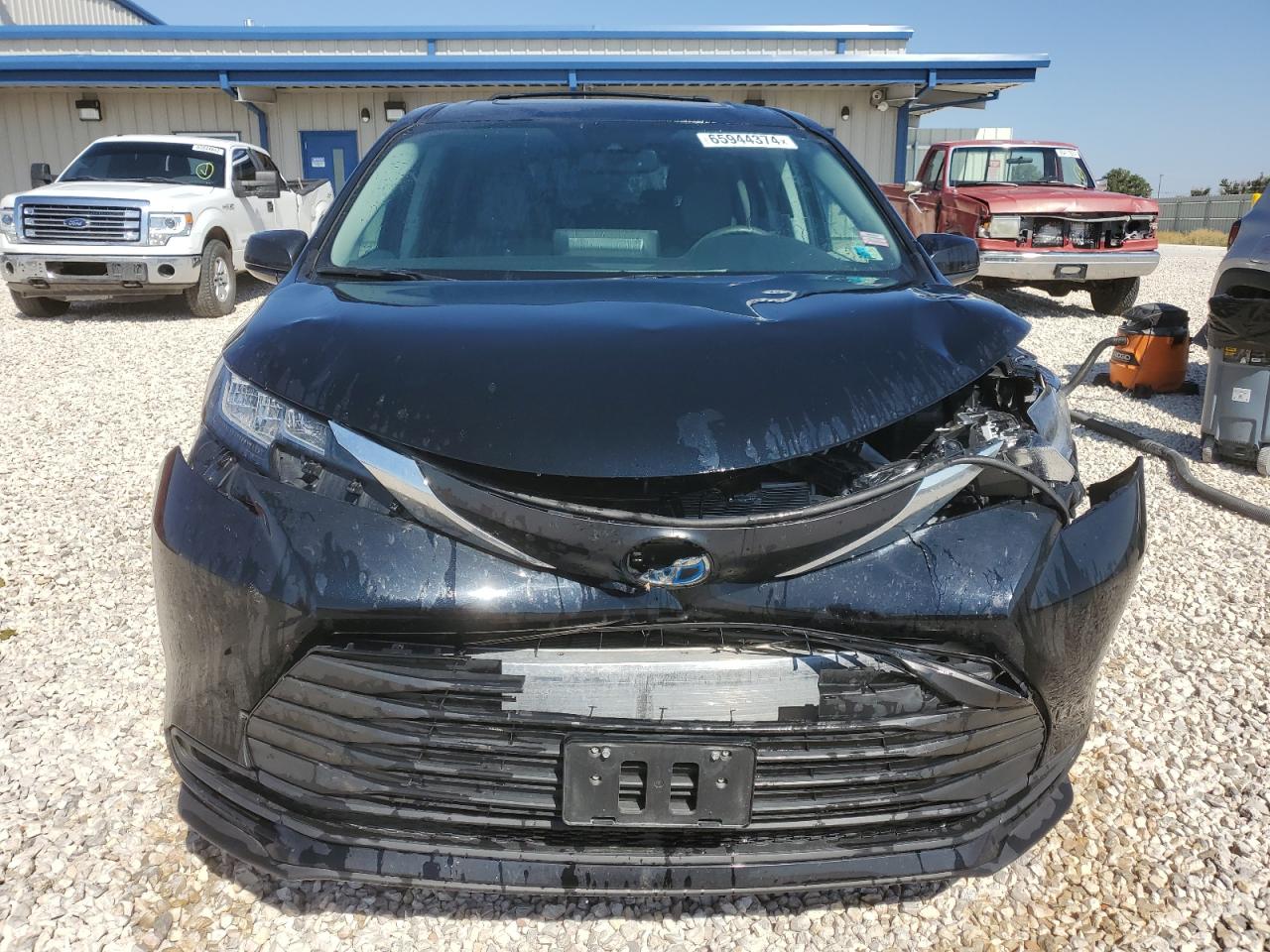 2023 TOYOTA SIENNA LE VIN:5TDBRKEC3PS141598