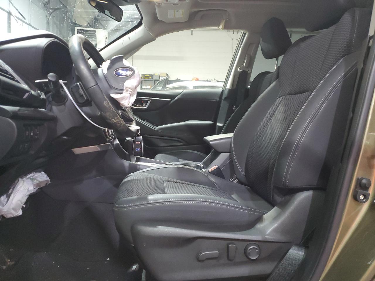 2022 SUBARU FORESTER PREMIUM VIN:JF2SKAEC0NH476030