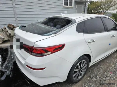2018 Kia K5 VIN:
