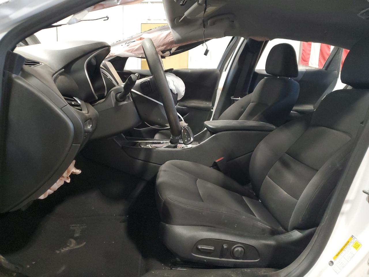 2023 CHEVROLET MALIBU LT VIN:1G1ZD5ST5PF204163