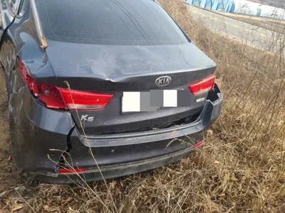 2015 Kia K5 KNAGU415GGA000690 VIN:KNAGU415GGA000690