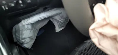 2018 Volvo V40 YV1MV79K0J2503260 VIN:YV1MV79K0J2503260