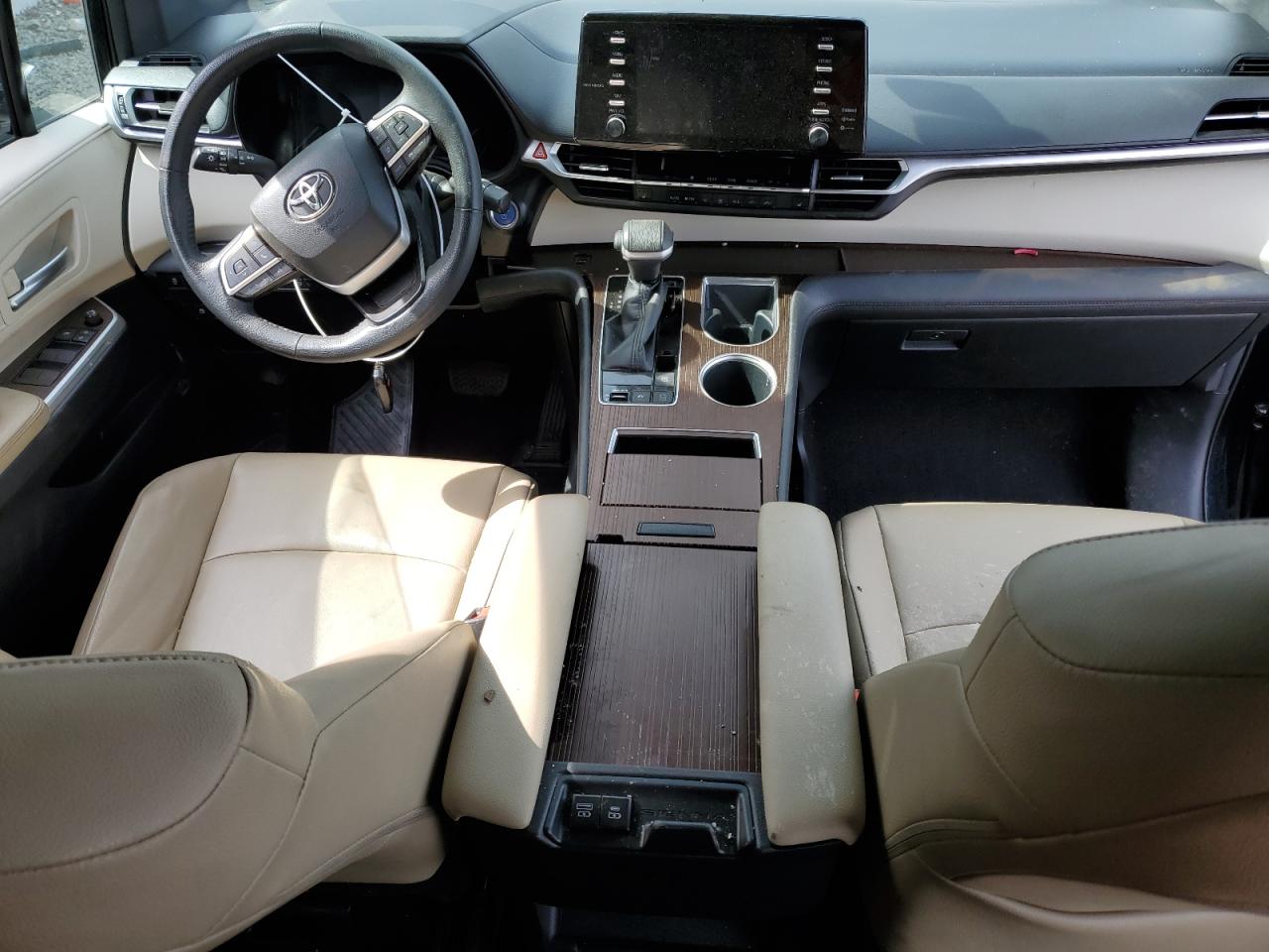2022 TOYOTA SIENNA XLE VIN:5TDYSKFC1NS049030