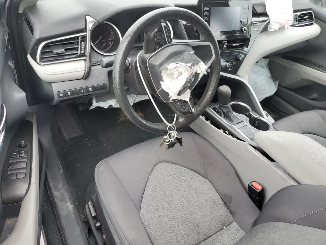 2022 TOYOTA CAMRY LE VIN:4T1C11AK5NU037797