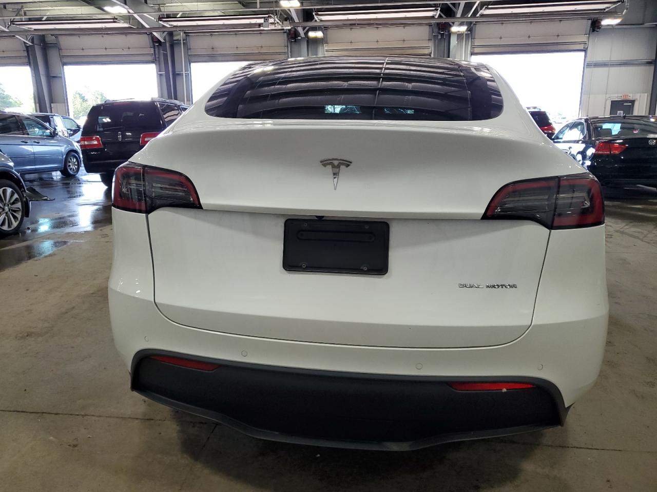 2022 TESLA MODEL Y  VIN:7SAYGAEE3NF546991