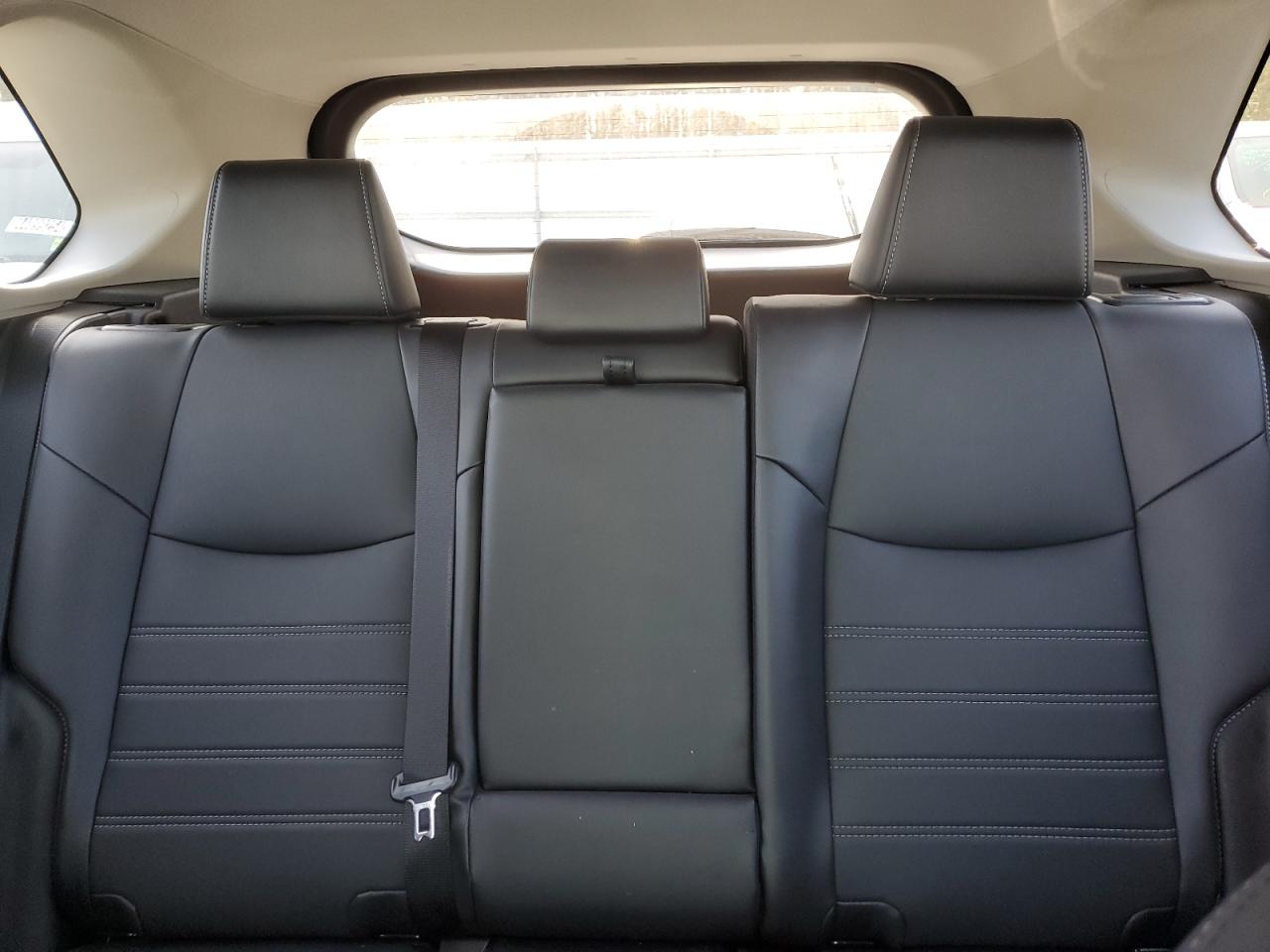 2022 TOYOTA RAV4 XLE PREMIUM VIN:2T3A1RFV7NW326695