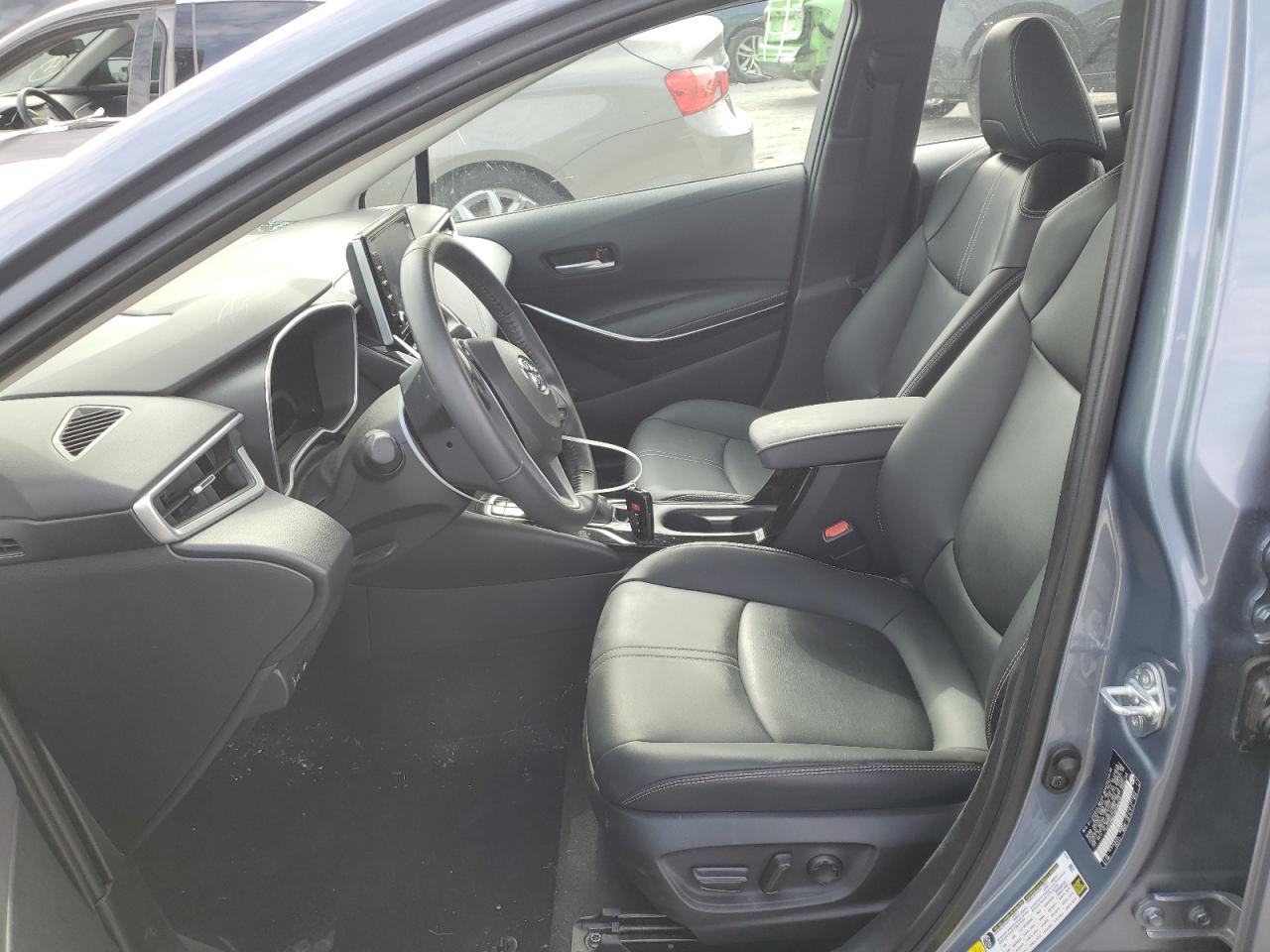 2022 TOYOTA COROLLA XLE VIN:5YFFPMAE1NP289510