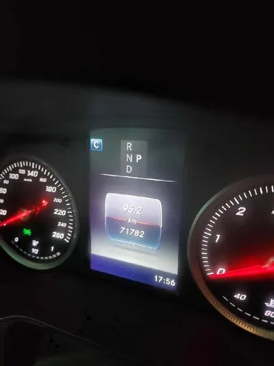 2018 Mercedes-Benz GLC 220 VIN: