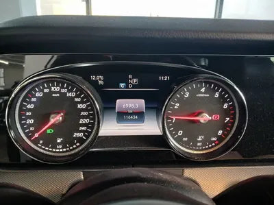 2018 Mercedes-Benz E 300 VIN: