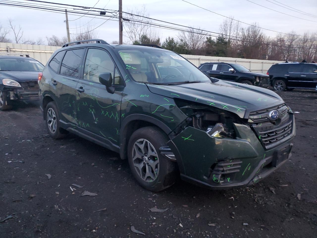 2023 SUBARU FORESTER PREMIUM VIN:JF2SKAECXPH439408