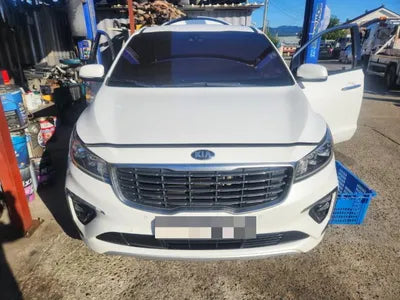 2018 Kia Carnival VIN: