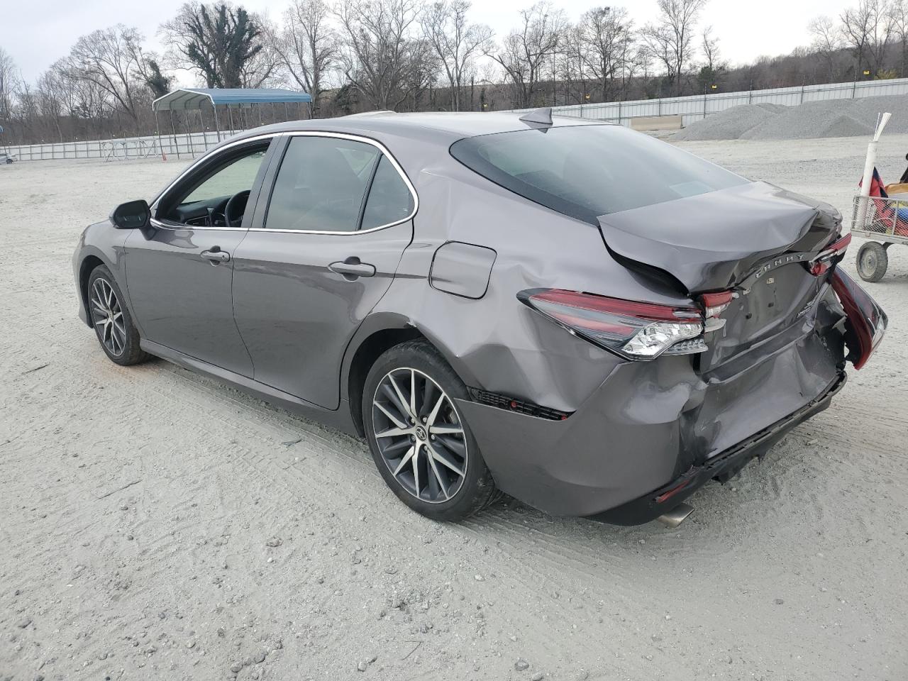 2022 TOYOTA CAMRY XLE VIN:4T1F31AK6NU592541
