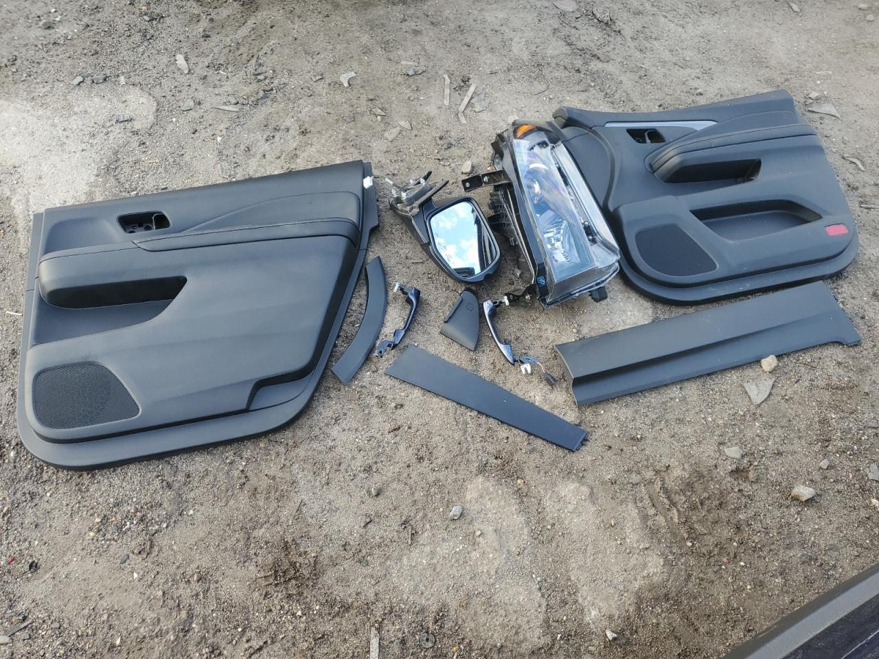 2023 HONDA PASSPORT EXL VIN:5FNYF8H55PB041820