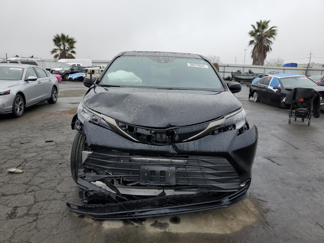 2023 TOYOTA SIENNA XSE VIN:5TDCSKFCXPS108007