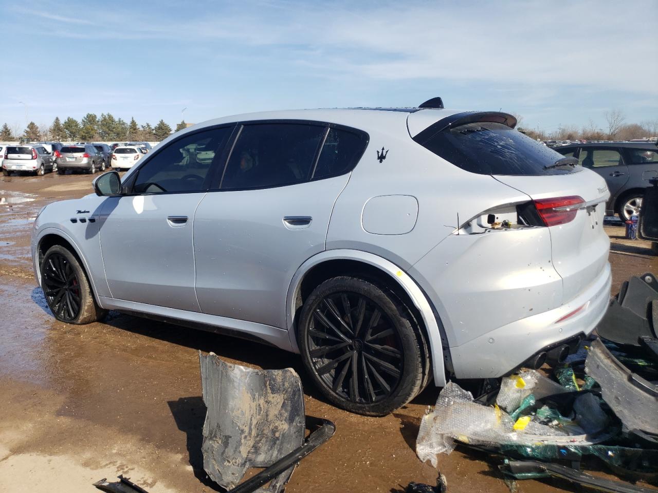 2023 MASERATI GRECALE MODENA VIN:ZN682AVM4P7407883