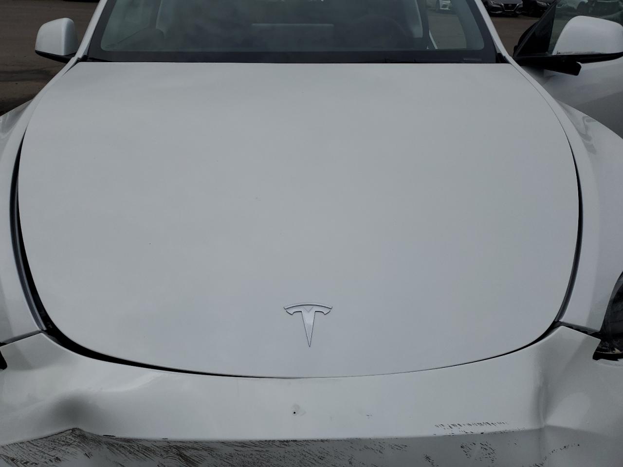 2024 TESLA MODEL Y  VIN:7SAYGAEE6RF985642