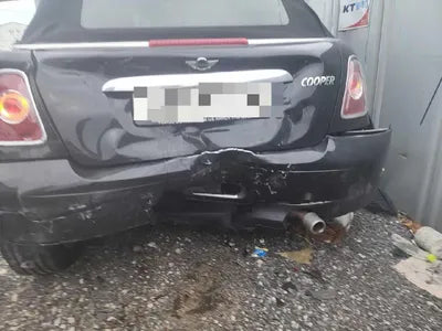 2015 MINI Cooper VIN: