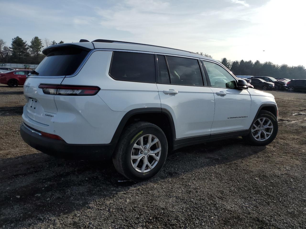 2022 JEEP GRAND CHEROKEE L LIMITED VIN:1C4RJKBG5N8588562