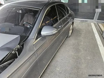 2017 Mercedes-Benz E 200 VIN: