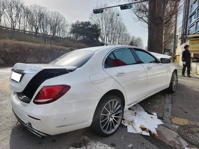 2017 Mercedes-Benz E 300 WDDZF4KB9JA349476 VIN:WDDZF4KB9JA349476