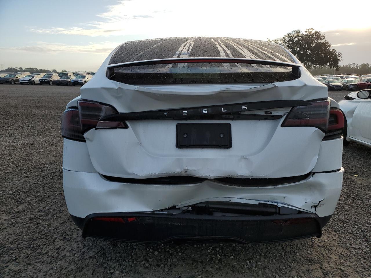 2023 TESLA MODEL X  VIN:7SAXCBE52PF401523