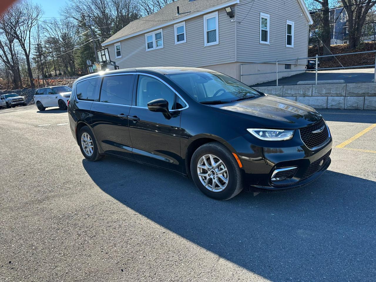 2024 CHRYSLER PACIFICA TOURING L VIN:2C4RC1BG7RR101683