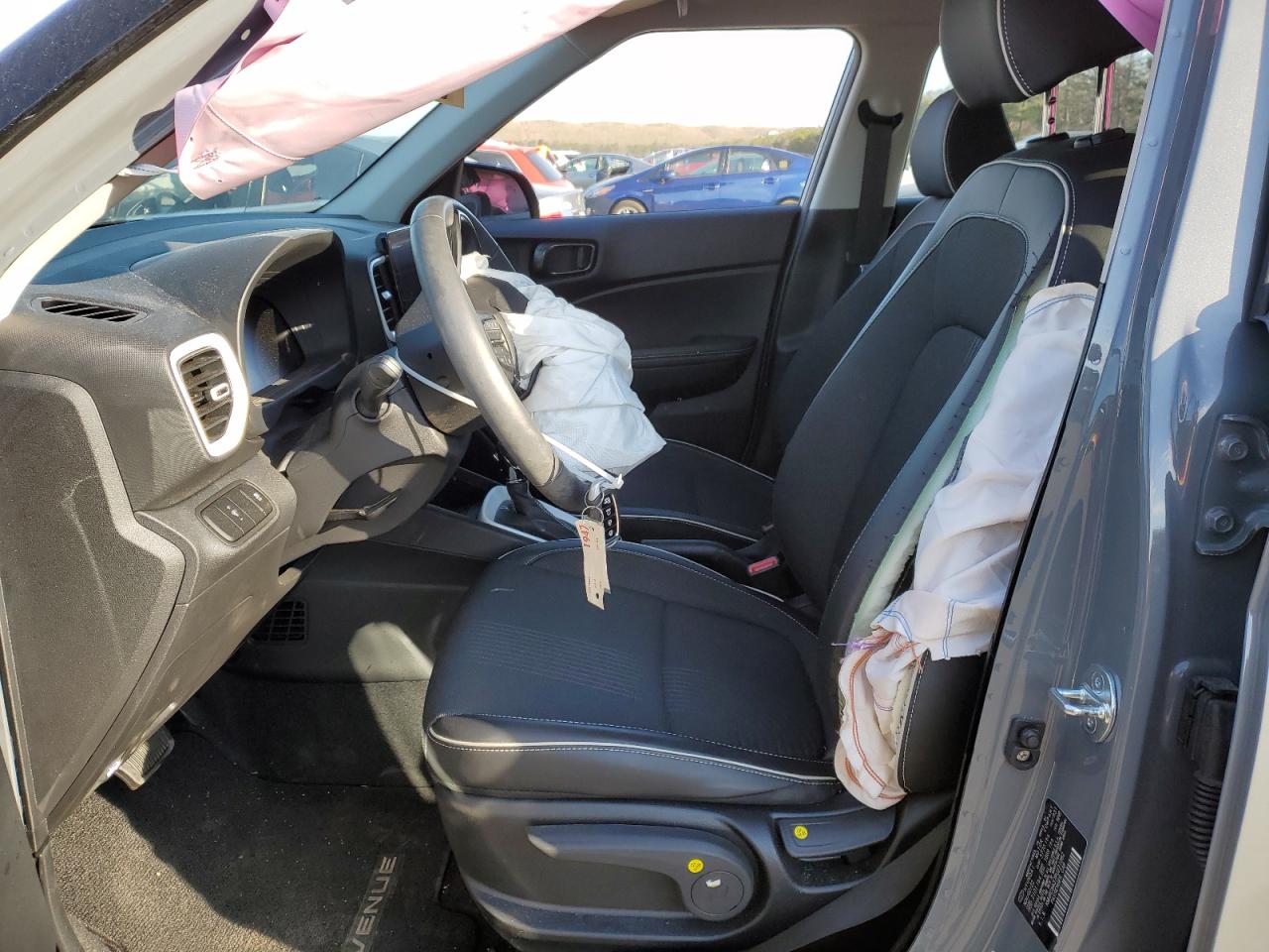 2023 HYUNDAI VENUE SEL VIN:KMHRC8A37PU221082