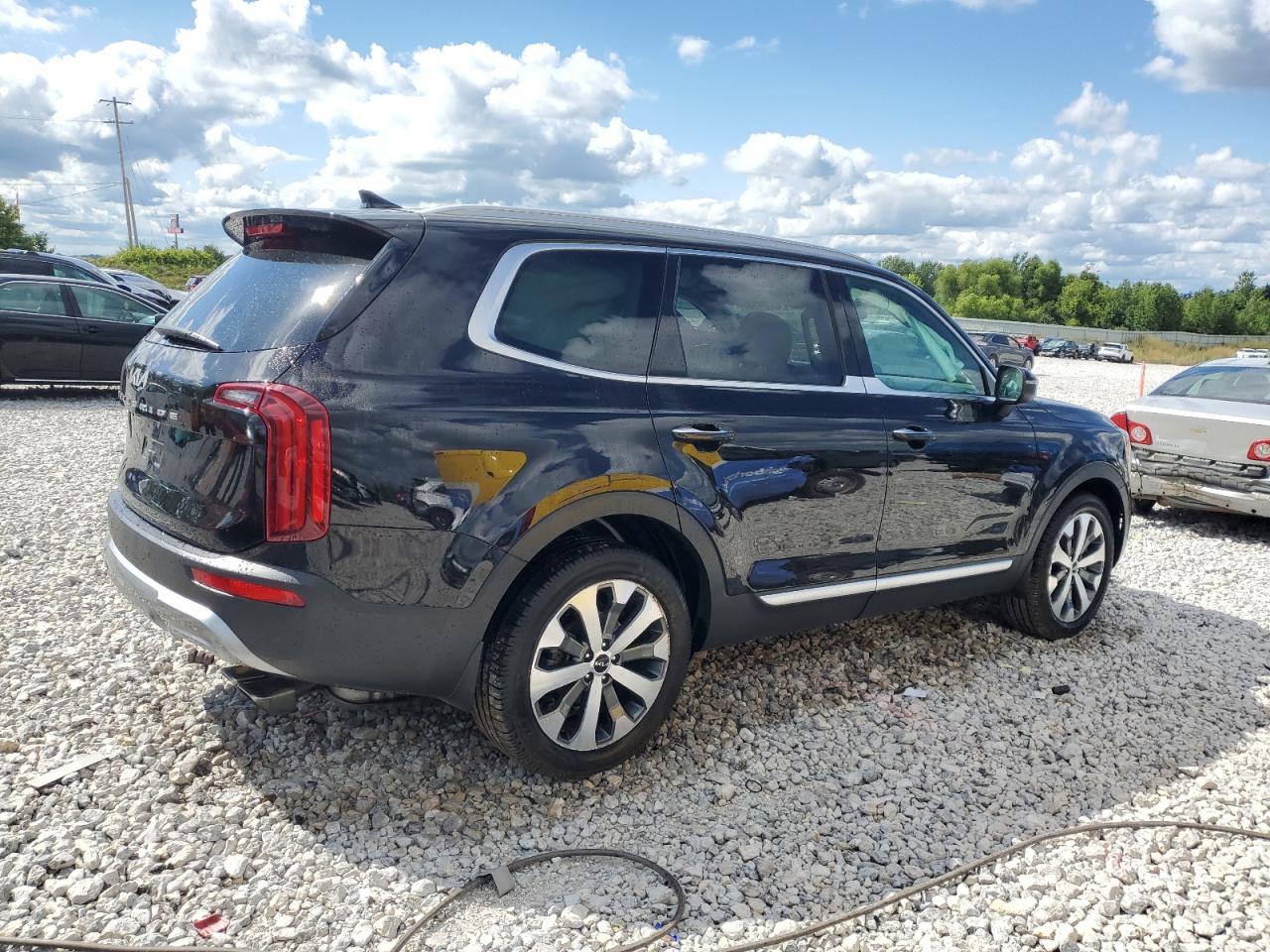 2022 KIA TELLURIDE S VIN:5XYP64HC7NG204329