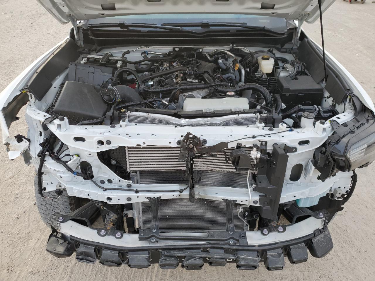 2024 TOYOTA TACOMA XTRACAB VIN:3TYJDAHN5RT001495