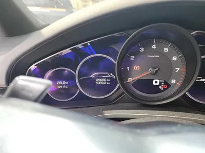 2021 Porsche Cayenne VIN: