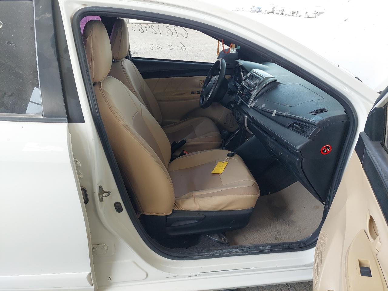 2016 TOYOTA YARIS VIN:MR2KW9F34G1******