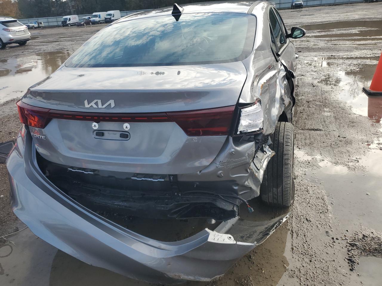 2024 KIA FORTE LX VIN:3KPF24ADXRE827912