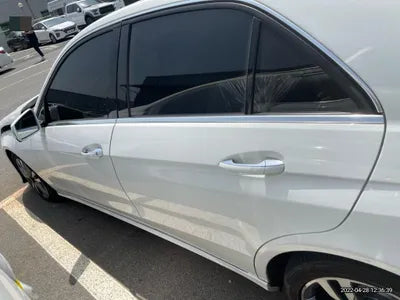 2015 Mercedes-Benz E 220 WDDHF0CB8GB208162 VIN:WDDHF0CB8GB208162